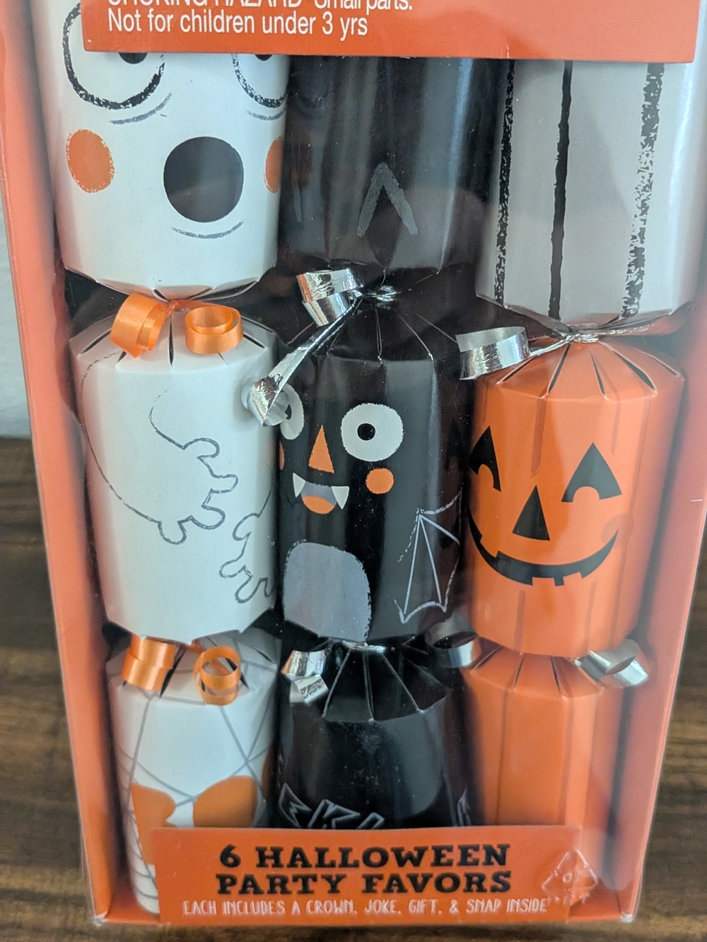 Halloween Party Crackers - Orange & Black Halloween Favors